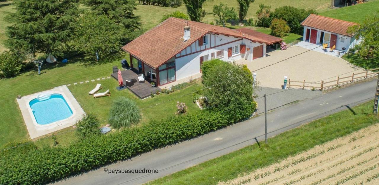 Gite Etchola Ramous Exteriér fotografie